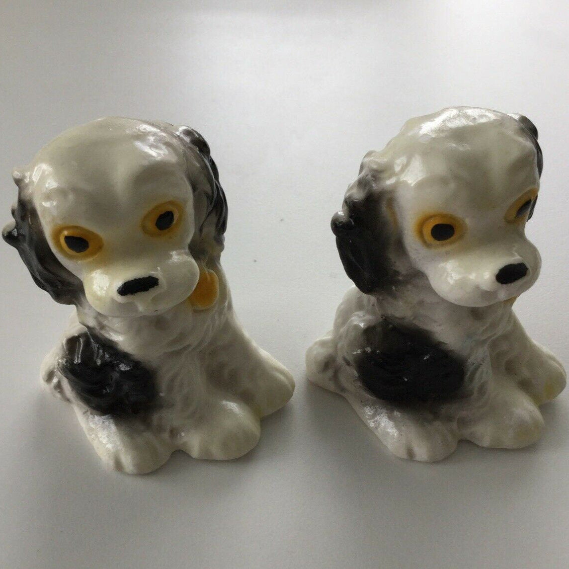 Pair Of Vintage Spaniel Dog Ornaments. Black And White. Ceramic. 1960s? Boxed