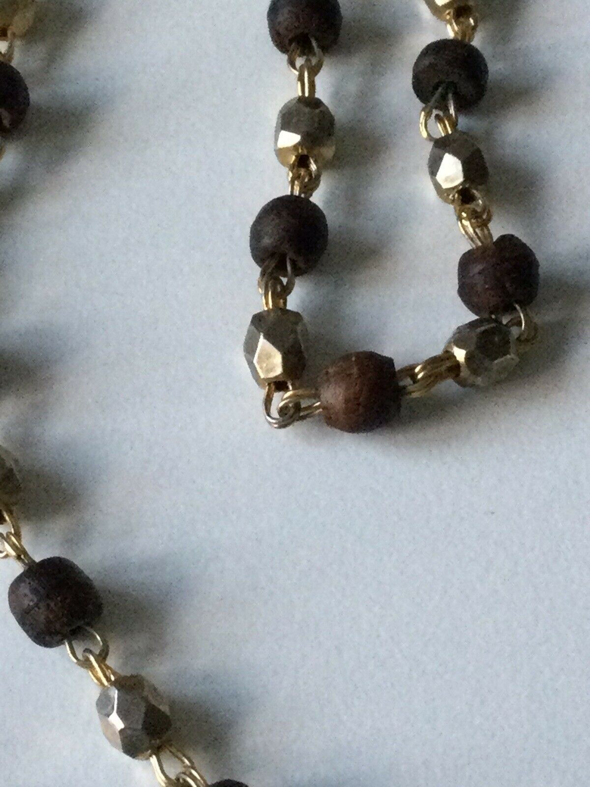 Pretty Gold Tone Chain And Bead Necklace. Browns Golds. Vintage. Dainty. Long.
