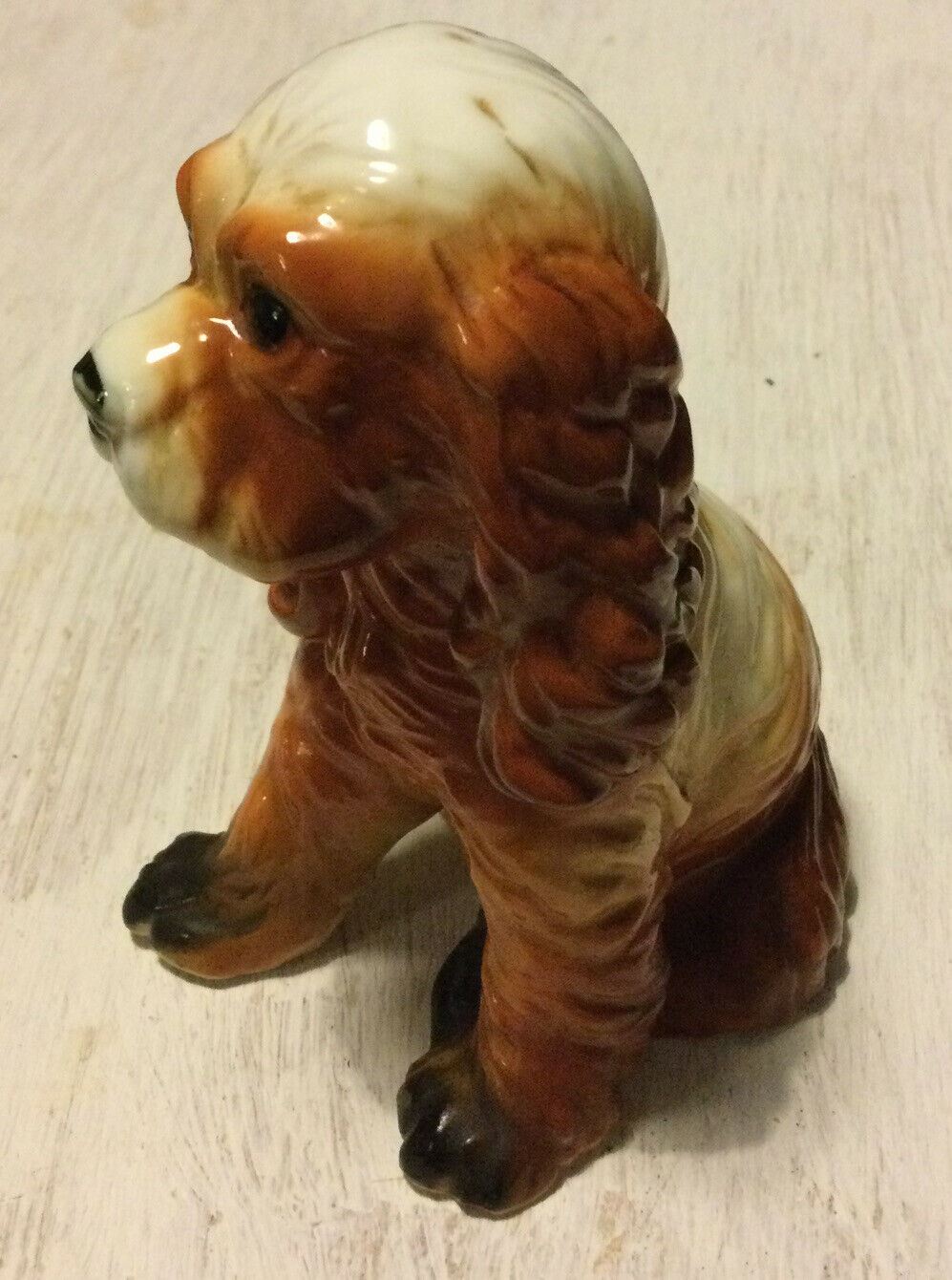 Beautiful Spaniel Dog Ornament Figurine Dog Lovers Gift Approx 9.5 Cm. Brown and white.