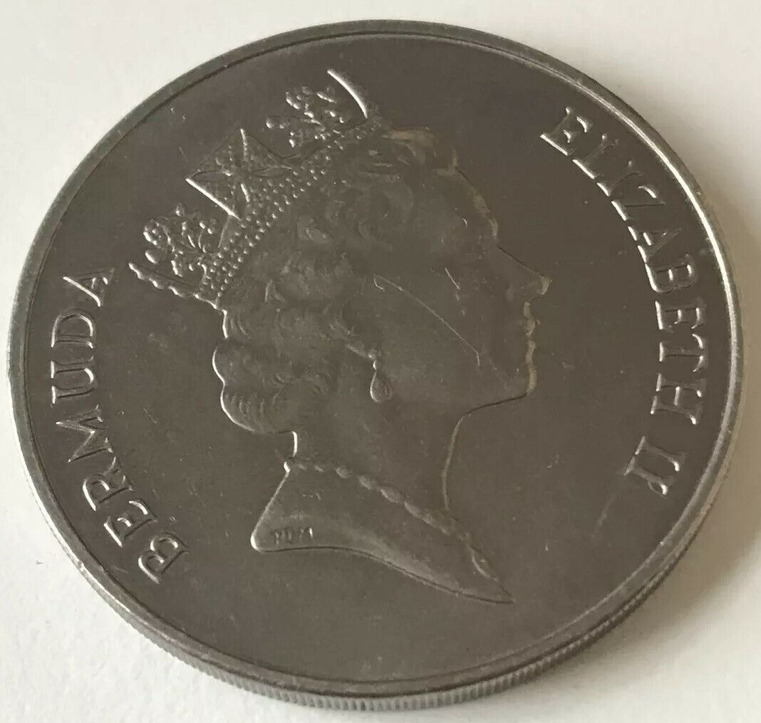 Bermuda 1 Dollar Coin 1985 Ship Palm Tree Pyramid Elizabeth II Vintage $1