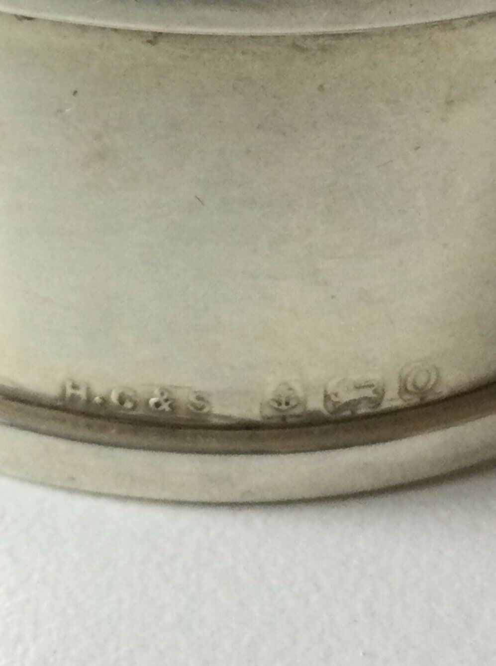 1938 Henry Griffith & Sons Birmingham sterling silver napkin ring - 13.9 gms