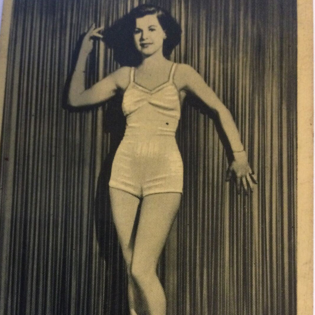 Vintage Cigarette Card British American Tobacco Grace & Beauty June Rae #33 1938