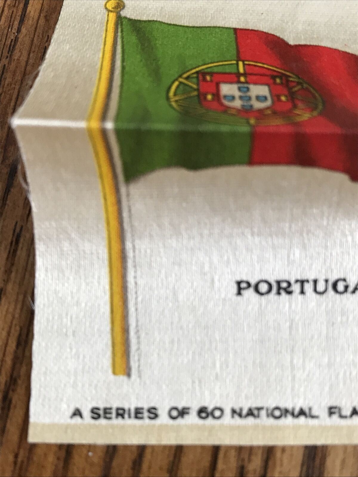 Vintage 1930s Kensitas Cigarettes Silk Card Portugal  no 51 of 60 national flags