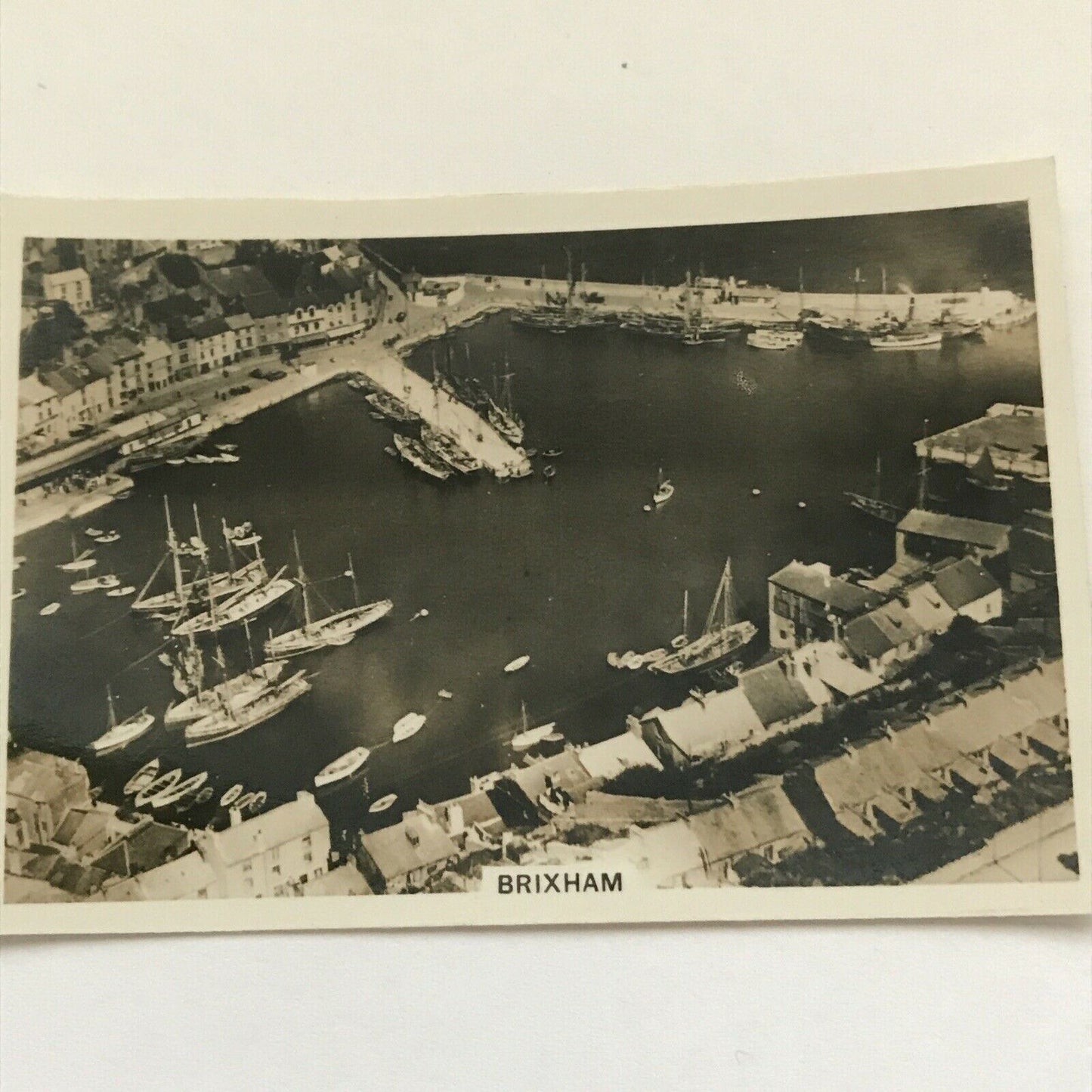 Senior Service Cigarette Car.d Britain From The Air 1939 Brixham no6. Old Brixham photo.