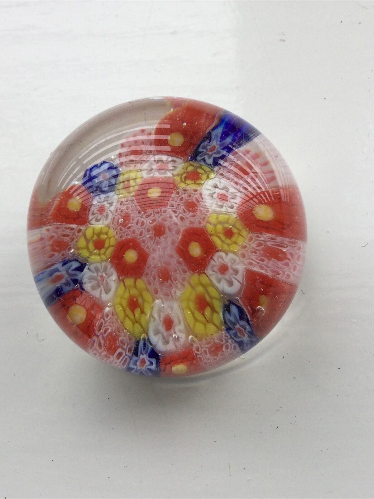 VINTAGE MULTI COLOURED MILLEFIORI .GLASS PAPER WEIGHT. Bright. 6cm across.