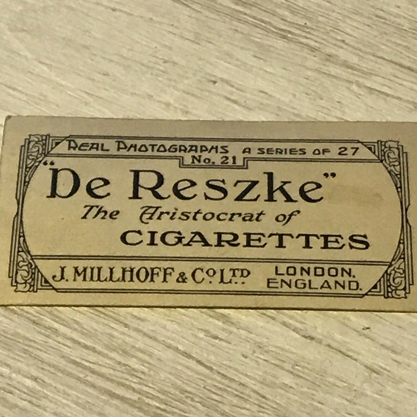 De Reszke Cigarette Card Series 1 no.21 why muzzle me? Dogs photo vintage 20s/30