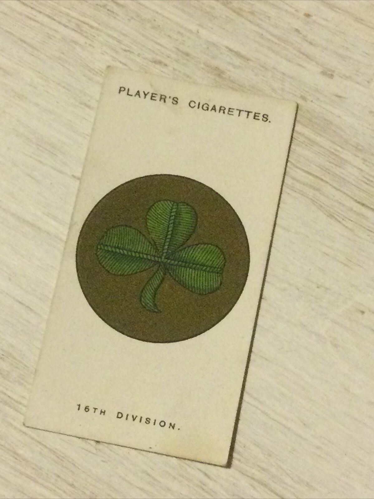 Players Cigarette Card - Army Corps & Divisional Signs 1914-1918 - No. 4 - 16th Irish Division