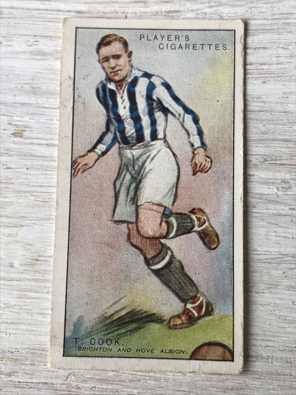 Players Cigarettes Card Footballers 1928-9 No53 T Cook Brighton Hove Albion