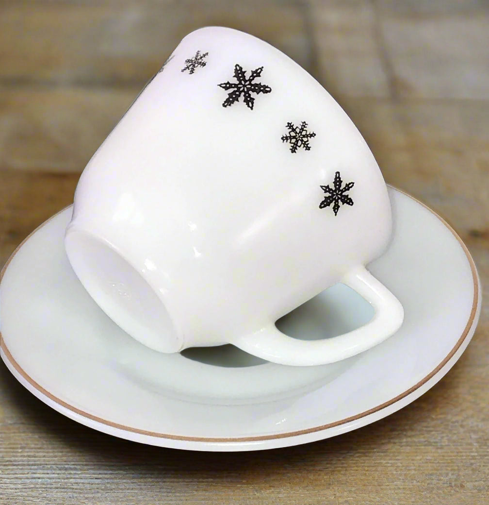 Vintage Pyrex JAJ Gaiety Snowflake Tea Cup And Saucer. Great For Christmas - Grey and White