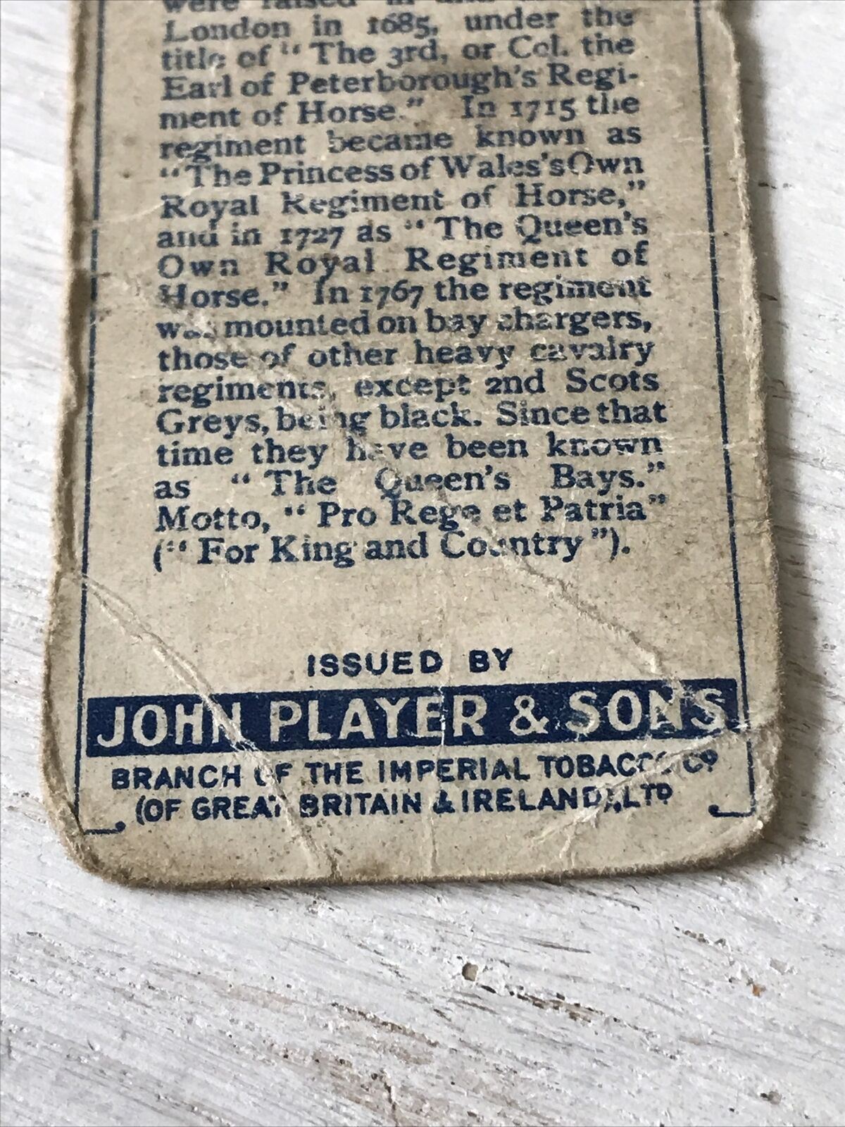 Players Cigarette Card Drum Banners & Cap Badges 5 Queen’s Bays 2nd Dragoon 1920s 1924