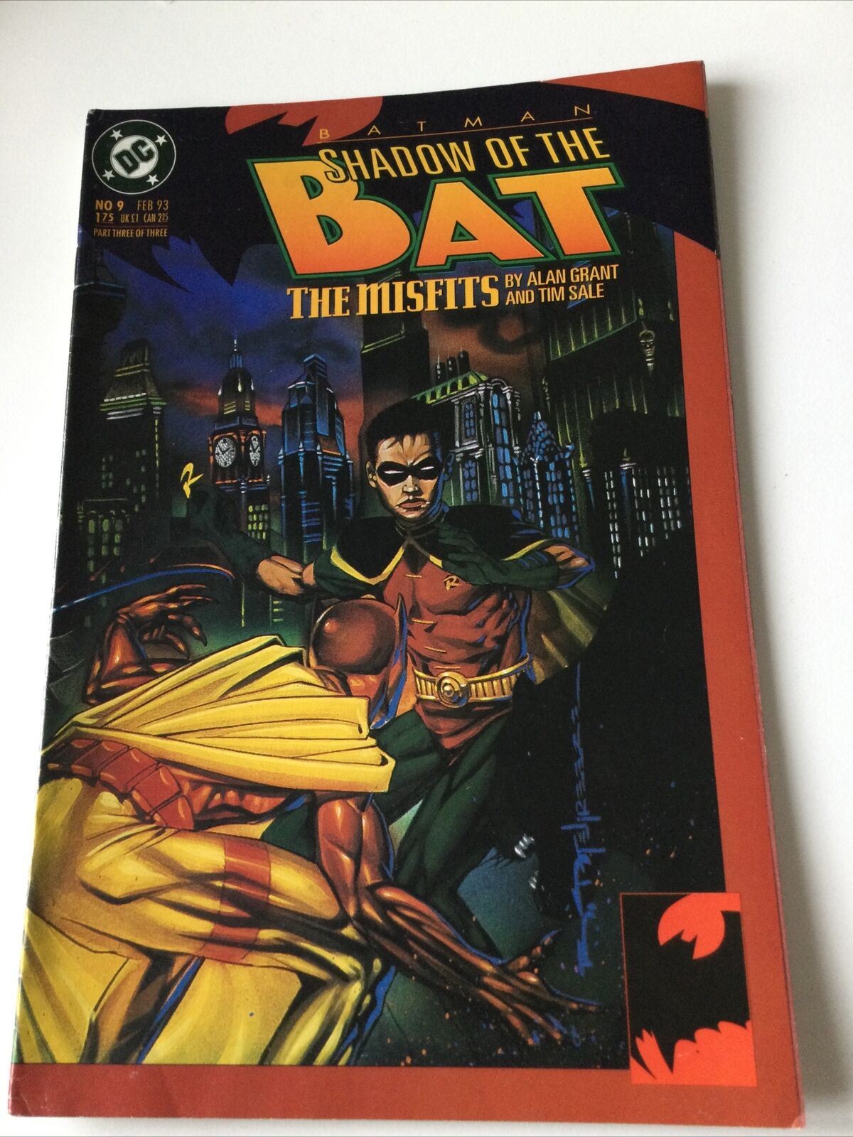 Batman Shadow Of The Bat #9 1993 DC Comics The Misfits Alan Grant Tim Sale Robin