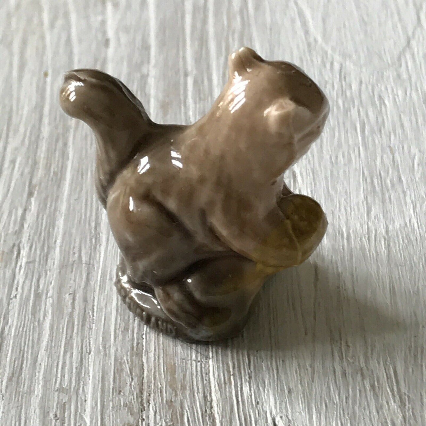 Wade Whimsie Squirrel. Tiny Ornament Ceramic Cute Retro Vintage Whimsey. 1970s 1980s collectible.