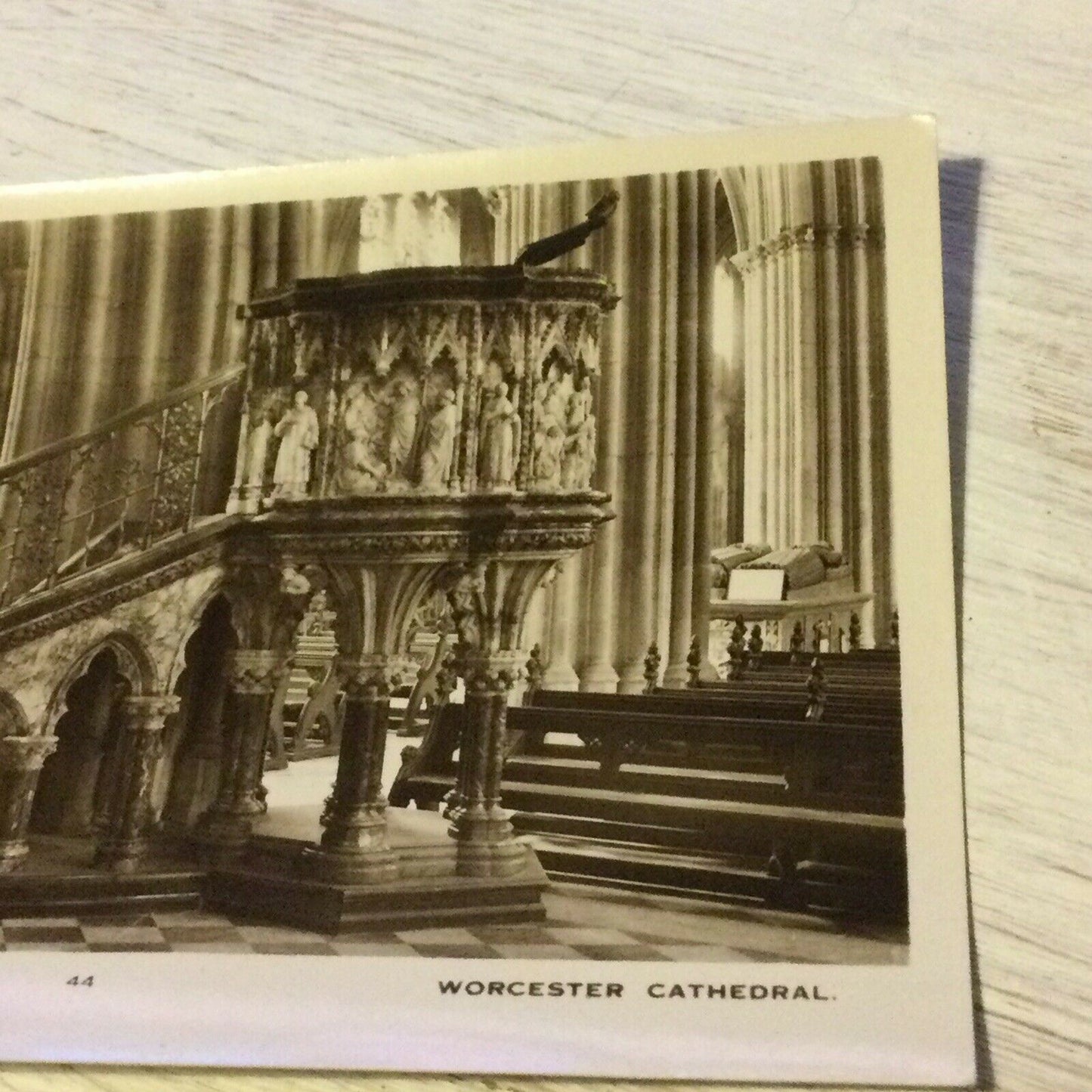 Vintage Postcard The Nave Pulpit Worcester Cathedral RP Black & White