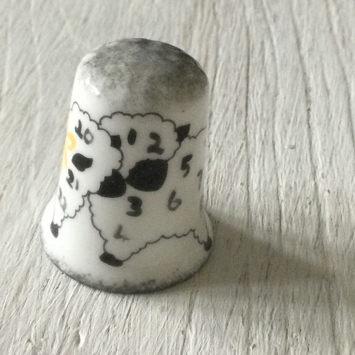 Vintage China Thimble. Sheep With Numbers. Staffordshire England. 'Counting sheep'