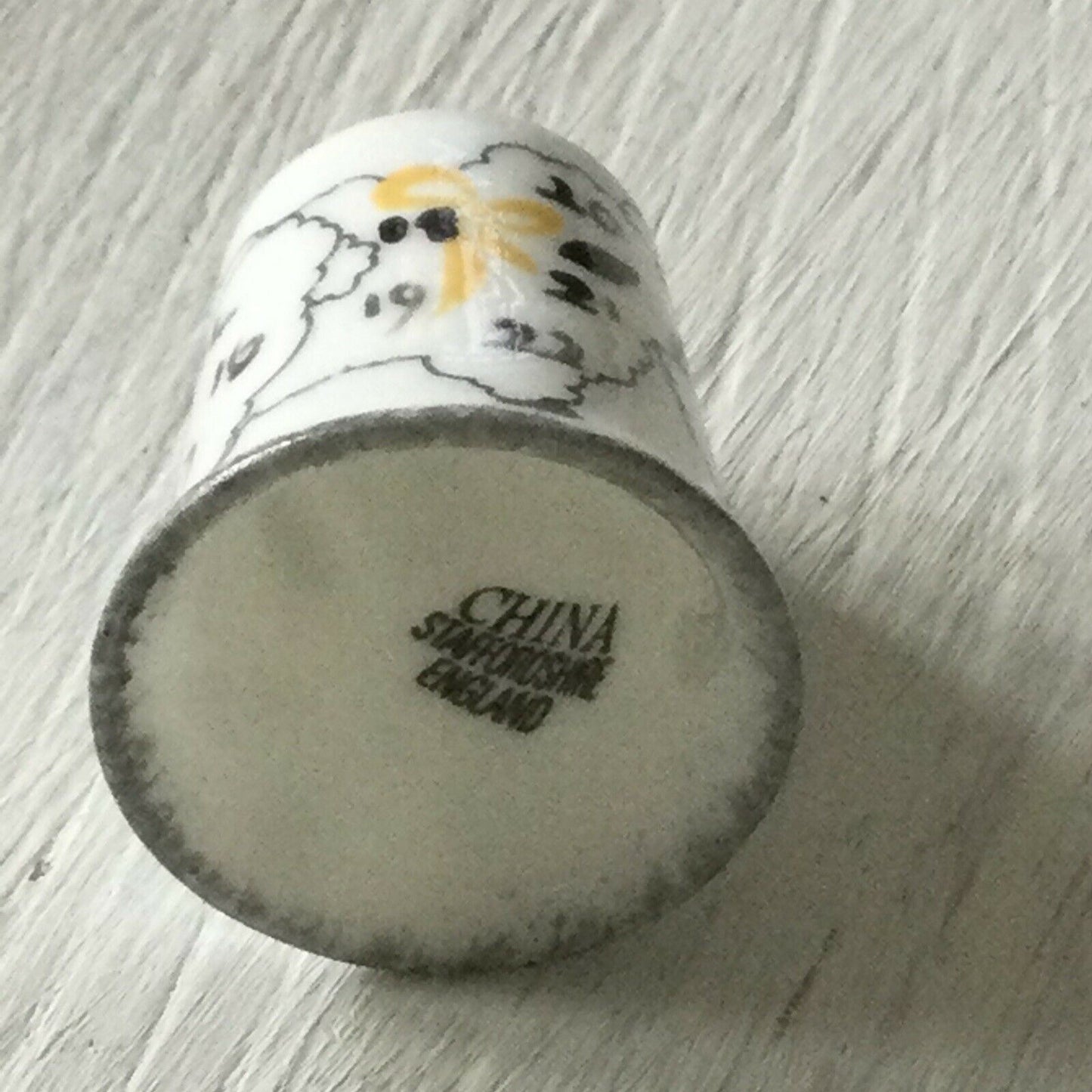 Vintage China Thimble. Sheep With Numbers. Staffordshire England. 'Counting sheep'