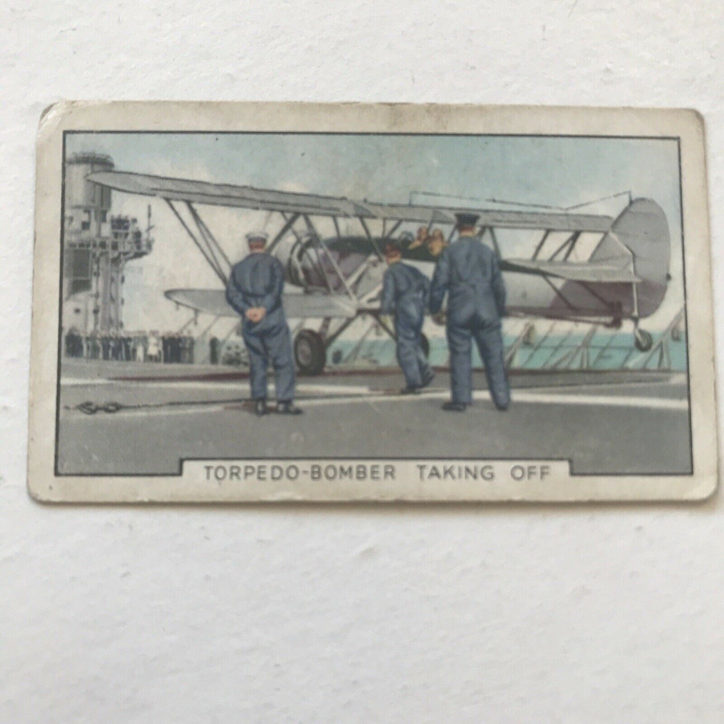 TORPEDO BOMBER TAKING OFF Park Drive Gallaher Cigarette Card. The Navy #4 Blackburn Shark 1937