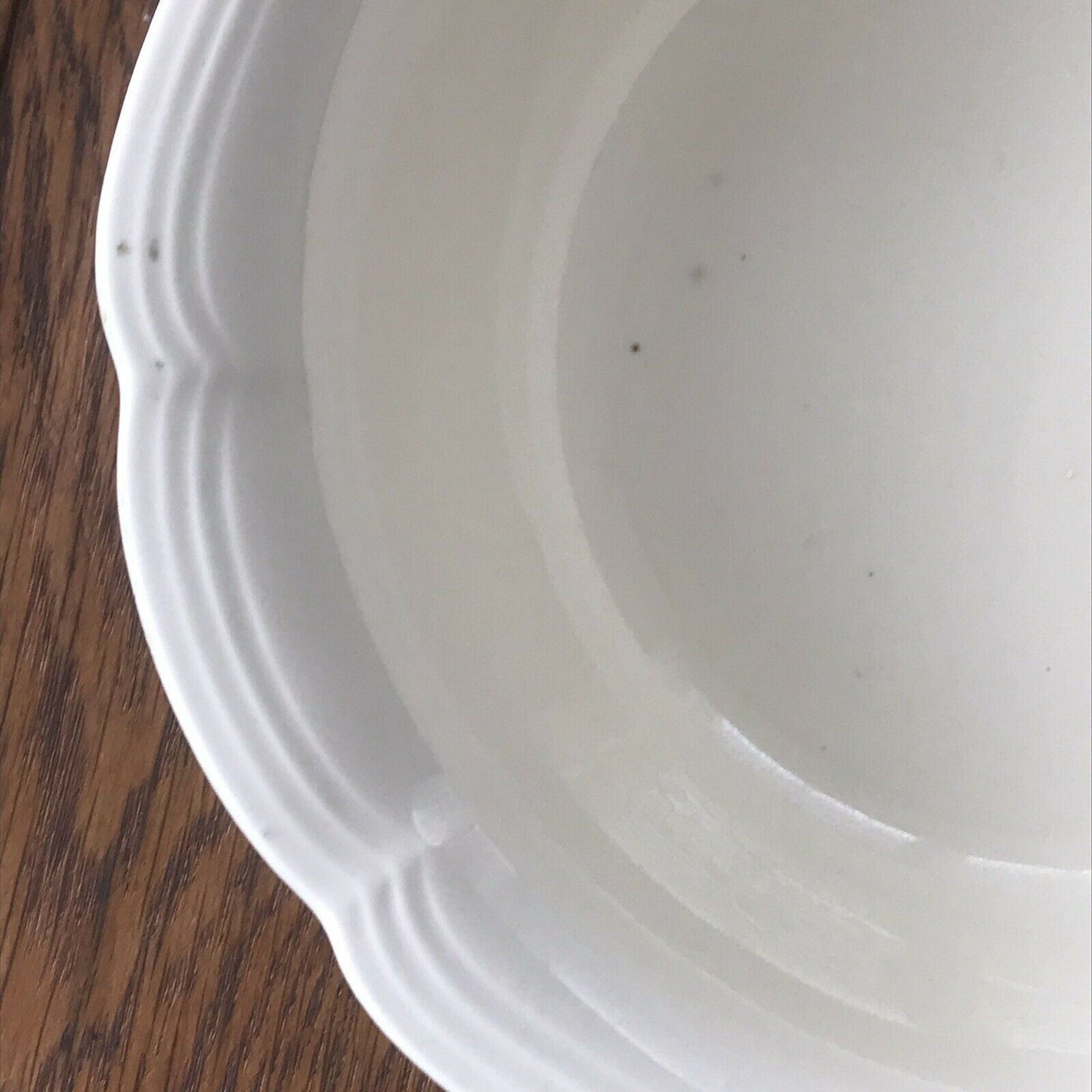 Vintage Art Deco Elegant Cream Coloured Serving Dish / Bowl. Fluted Edge ALFRED MEAKIN