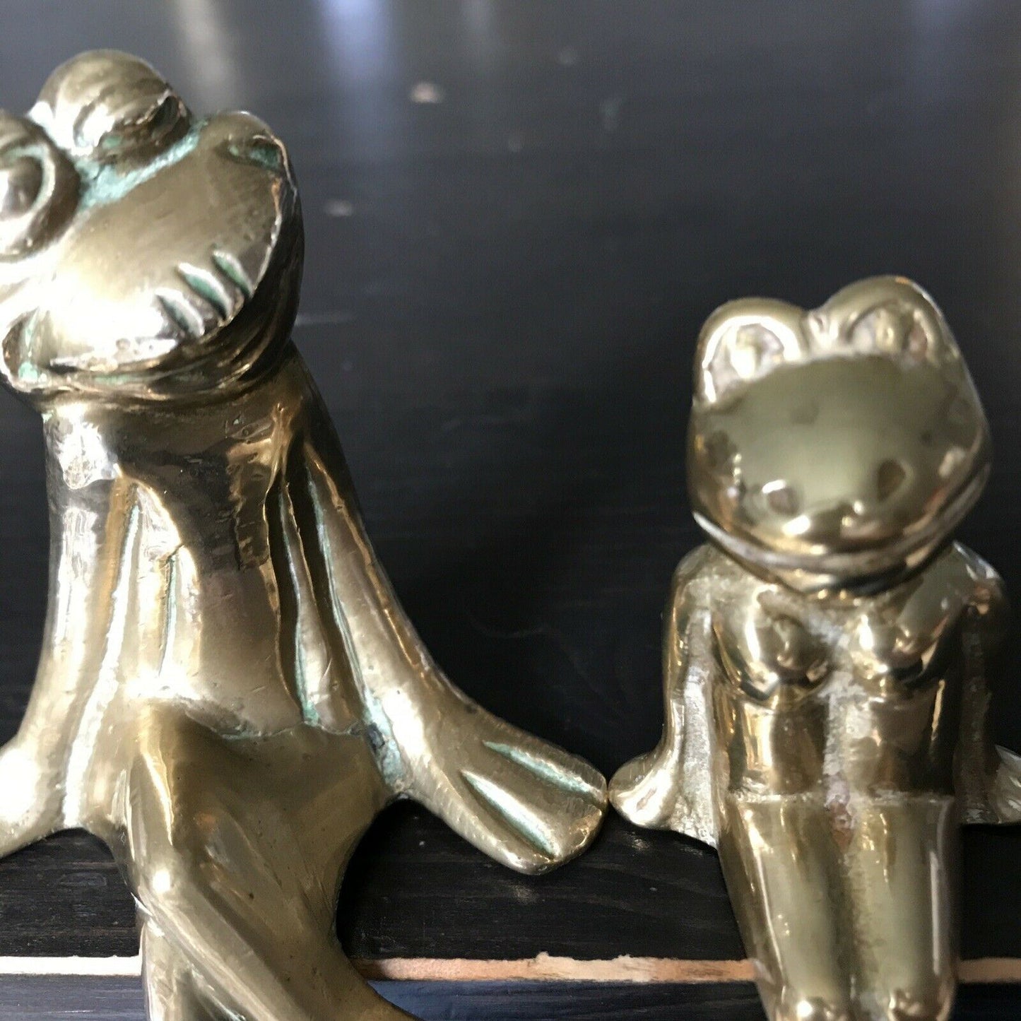 Pair Of Cute Vintage Retro Shelf Sitting Brass Frogs. Heavy Weight. Courting frogs. Valentines Gift