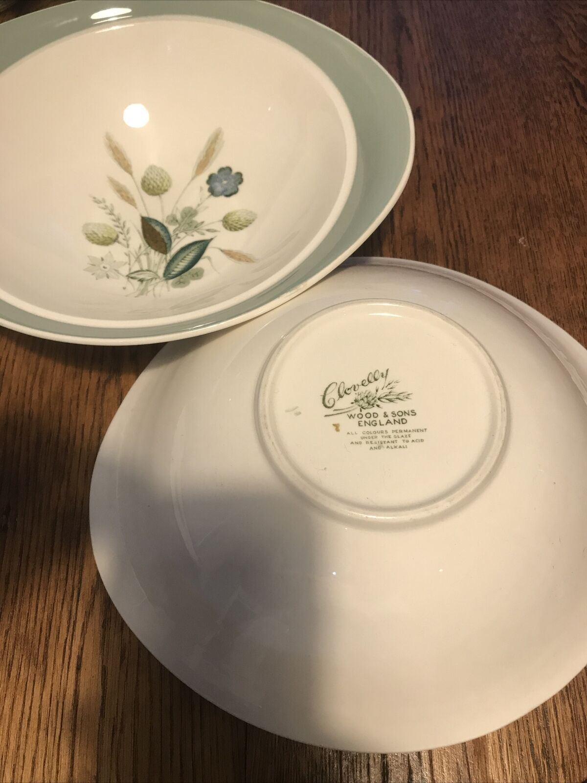 Vintage 1950s Serving Dishes Wood & Sons CLOVELLY. 2 x Veg serving bowls Grass design
