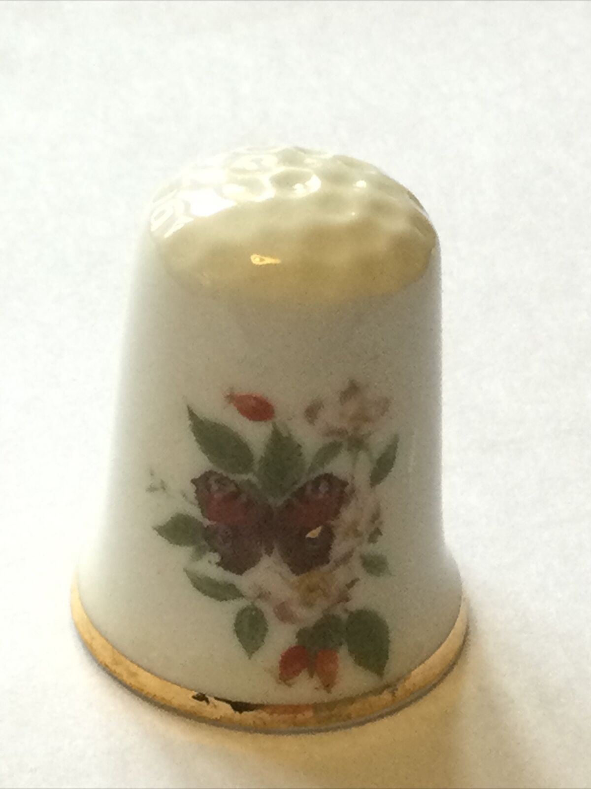 China Thimble. Raymond C Neale Alcester. BUTTERFLY ROSE HIP