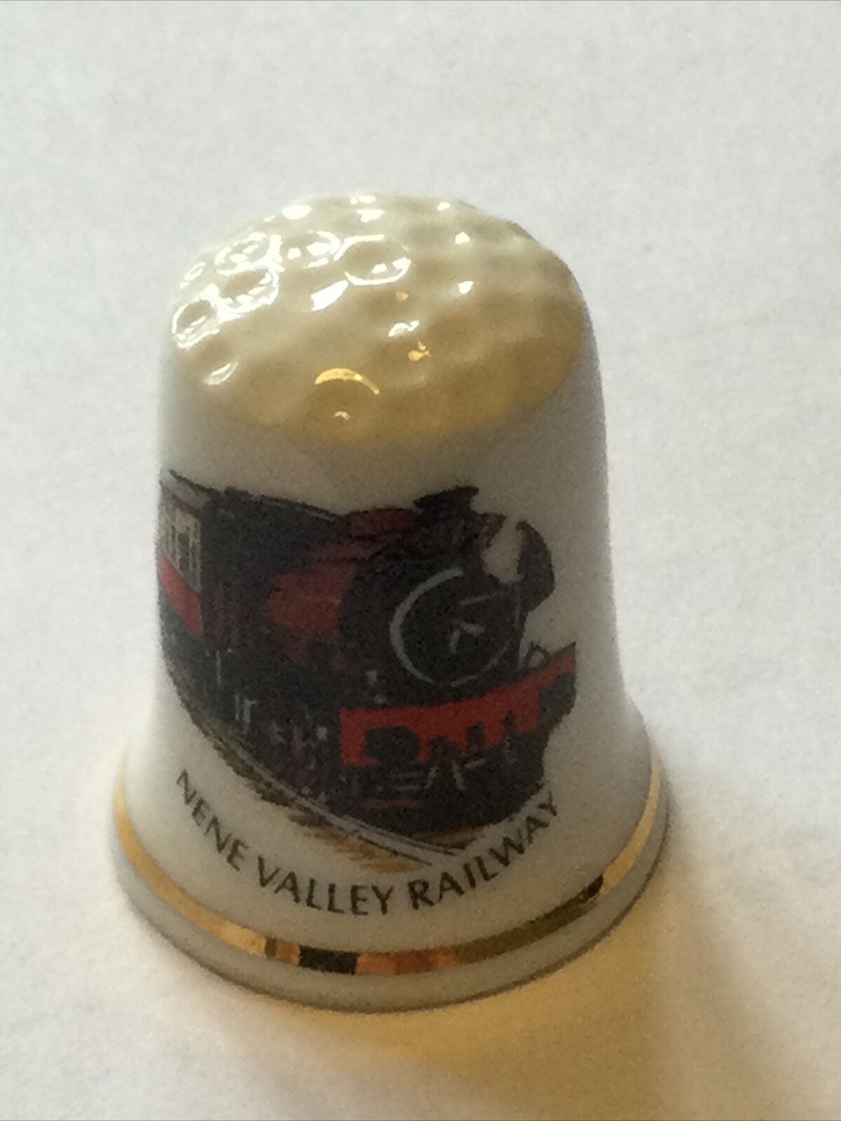 China Thimble - Raymond C Goodliffe Neale - Alcester - NENE VALLEY RAILWAY - Souvenir