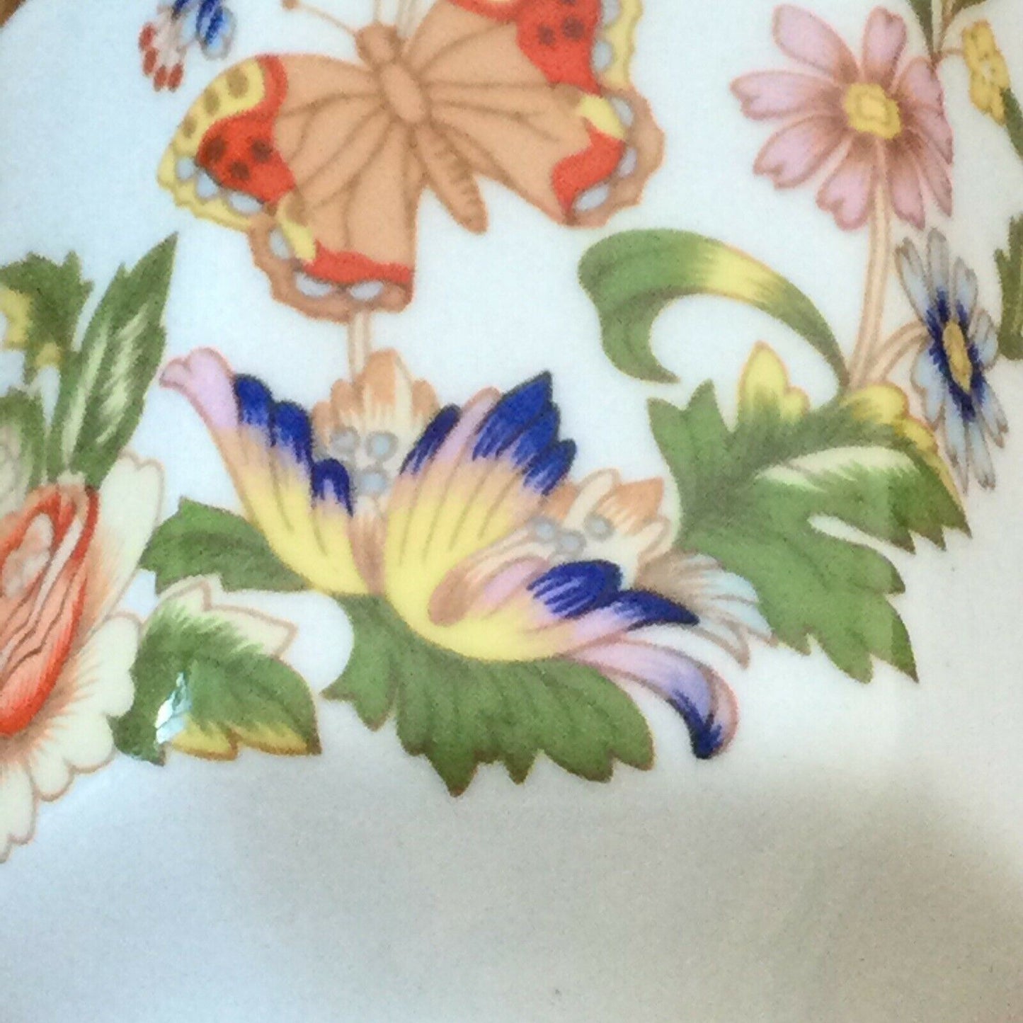 Small Vintage English Bone China Vase AYNSLEY COTTAGE GARDEN. Bud Vase Floral