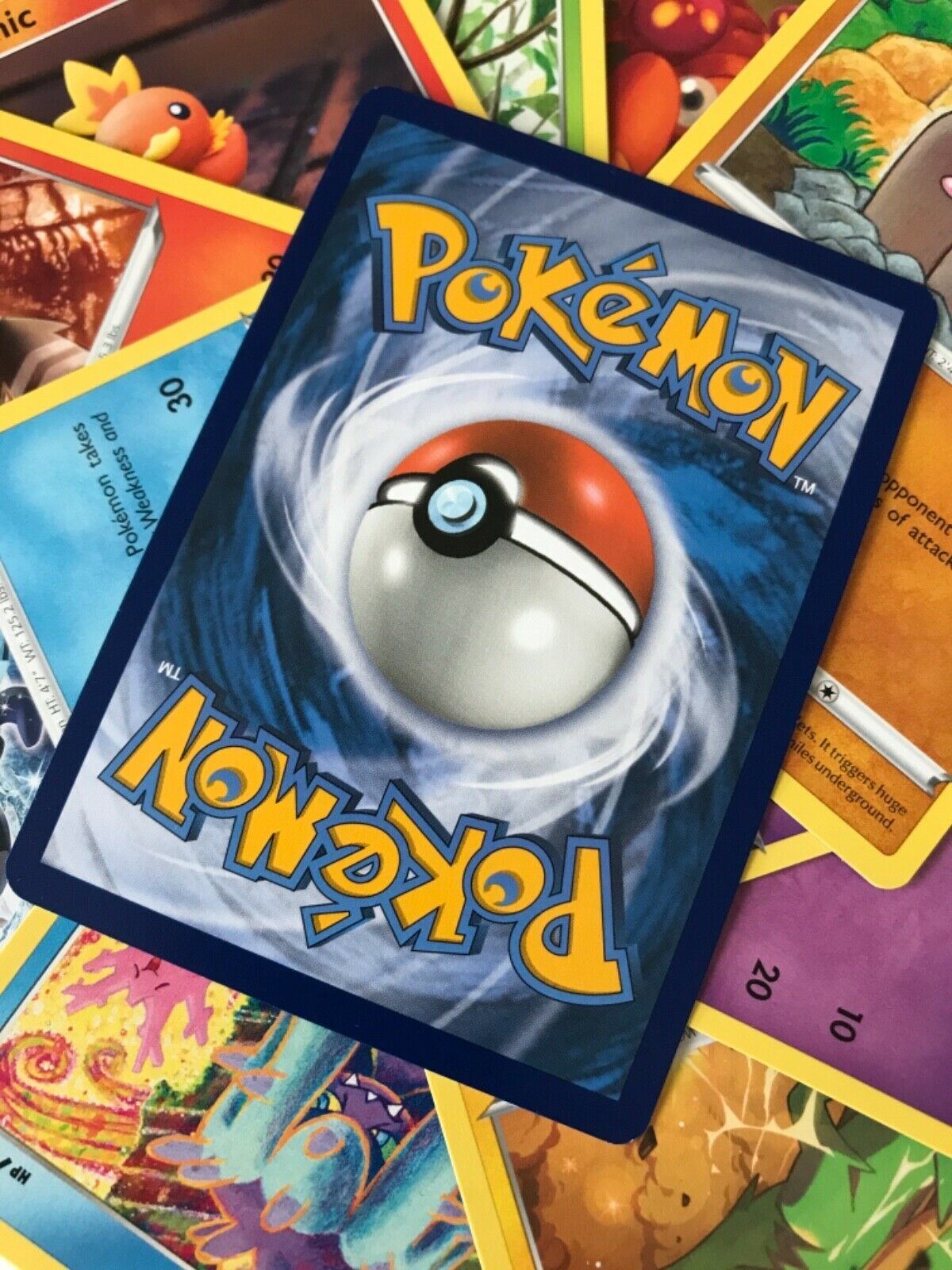 Pokemon Cards SWORD & SHIELD DARKNESS ABLAZE 2020 sold singly - take your pick
