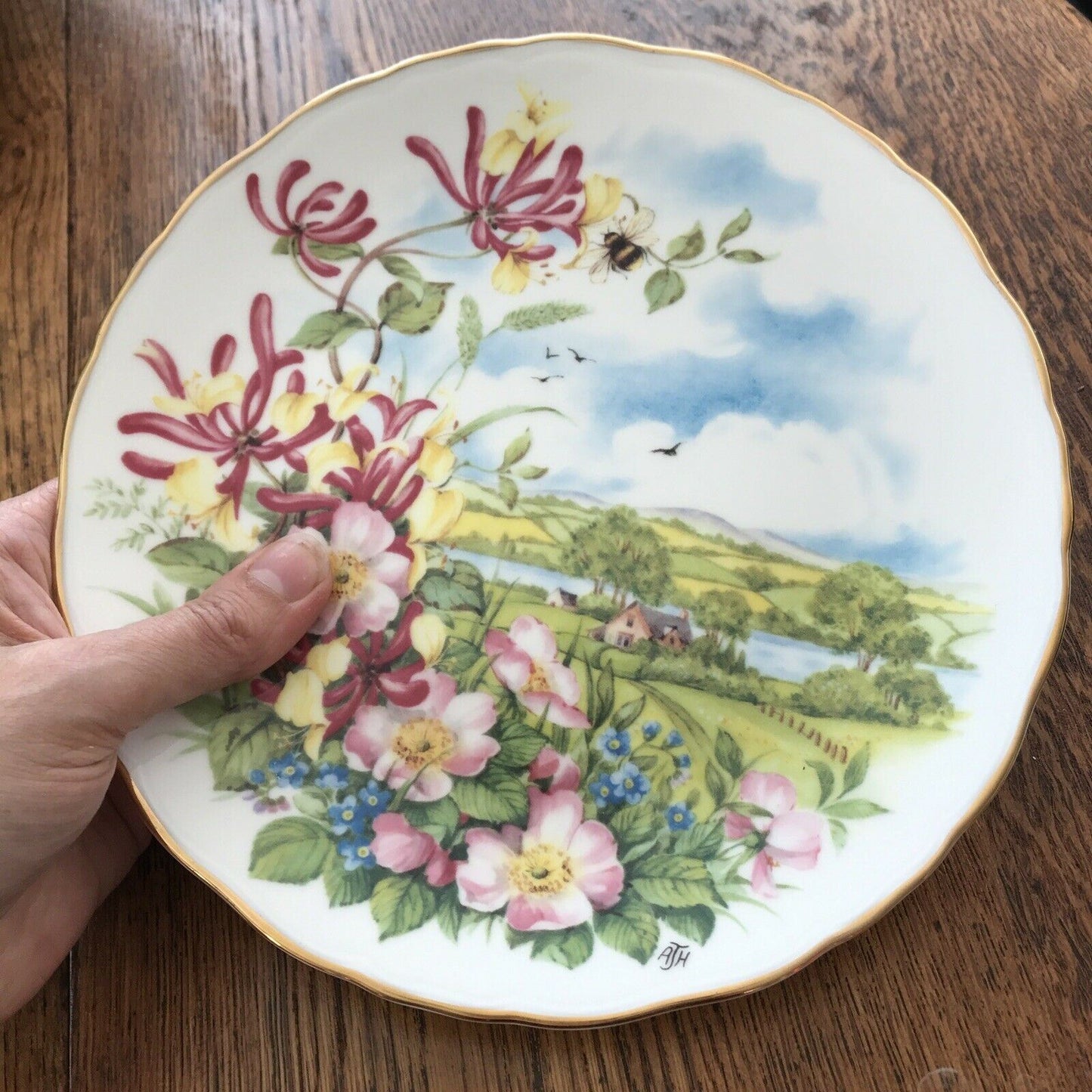 Decorative Plate Royal Albert Summer Honeysuckle Bees 'As The Seasons Unfold' 1980s