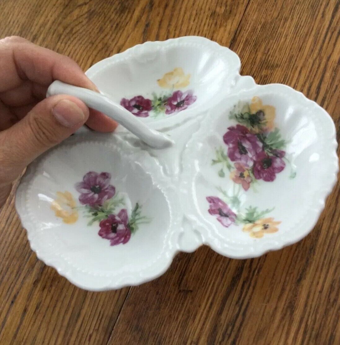 Pretty basket shape vintage trinket dish with handle. Divided into 3. Floral dainty china white, purple, yellow