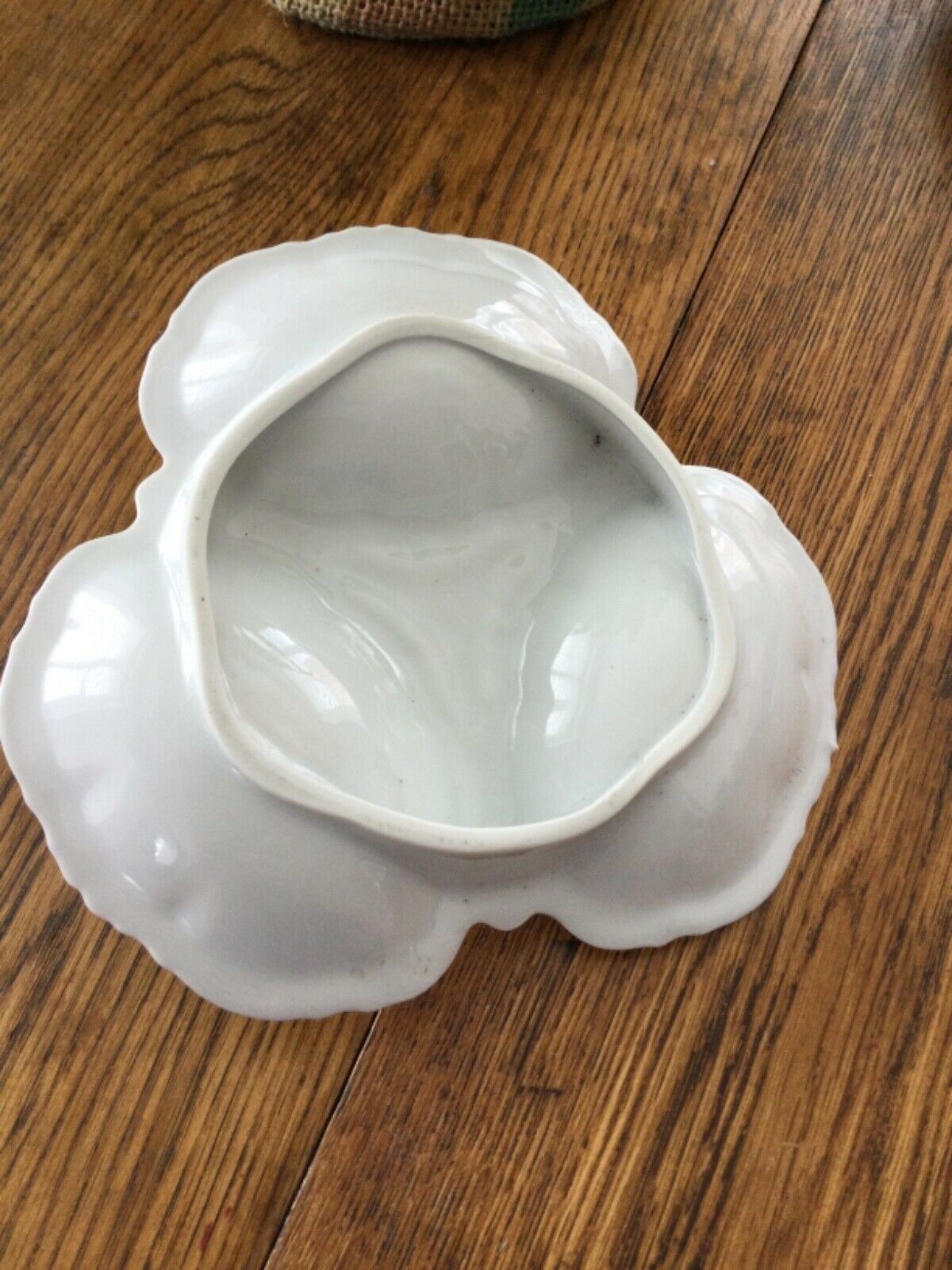 Pretty basket shape vintage trinket dish with handle. Divided into 3. Floral dainty china white, purple, yellow