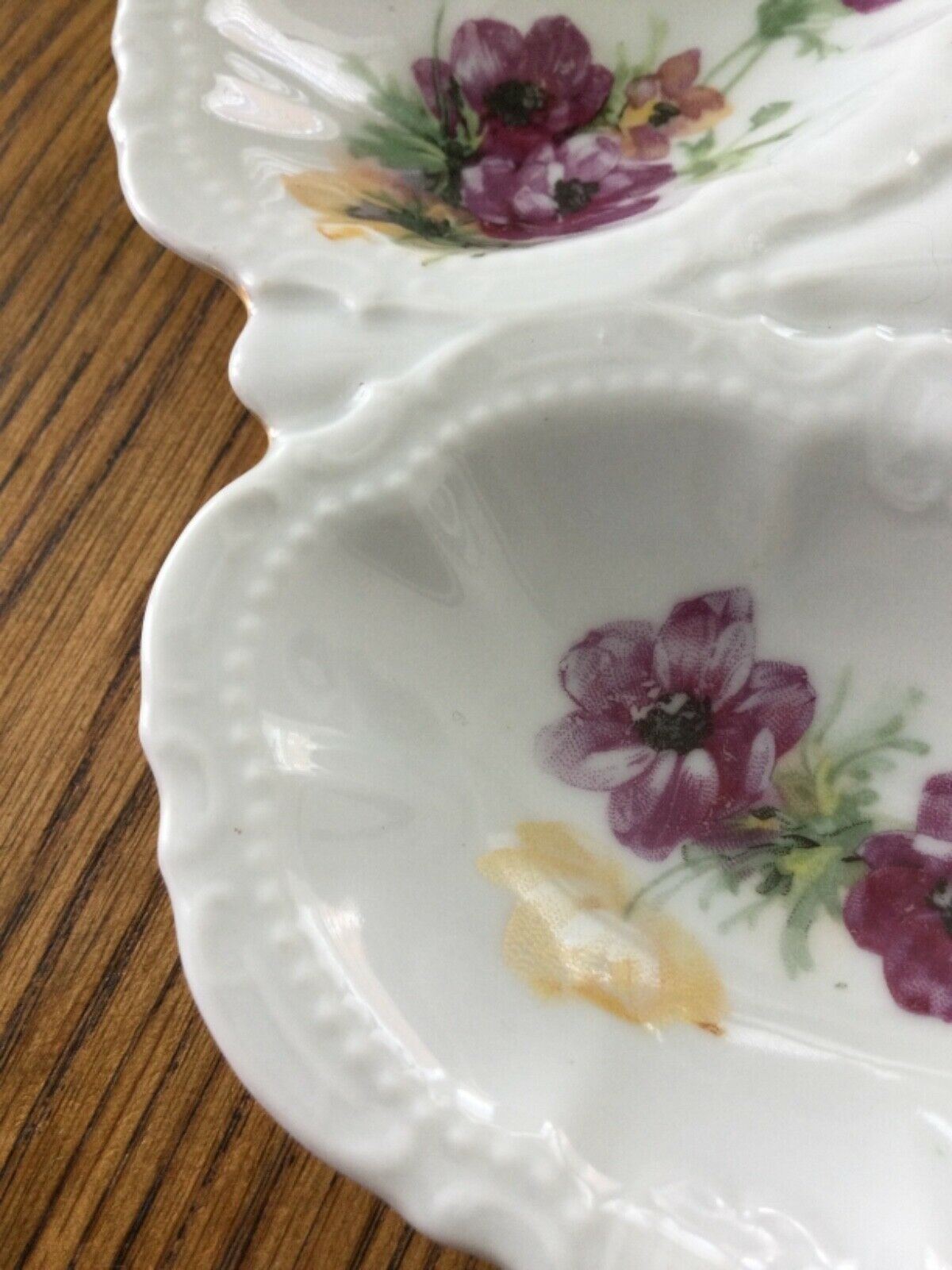 Pretty basket shape vintage trinket dish with handle. Divided into 3. Floral dainty china white, purple, yellow