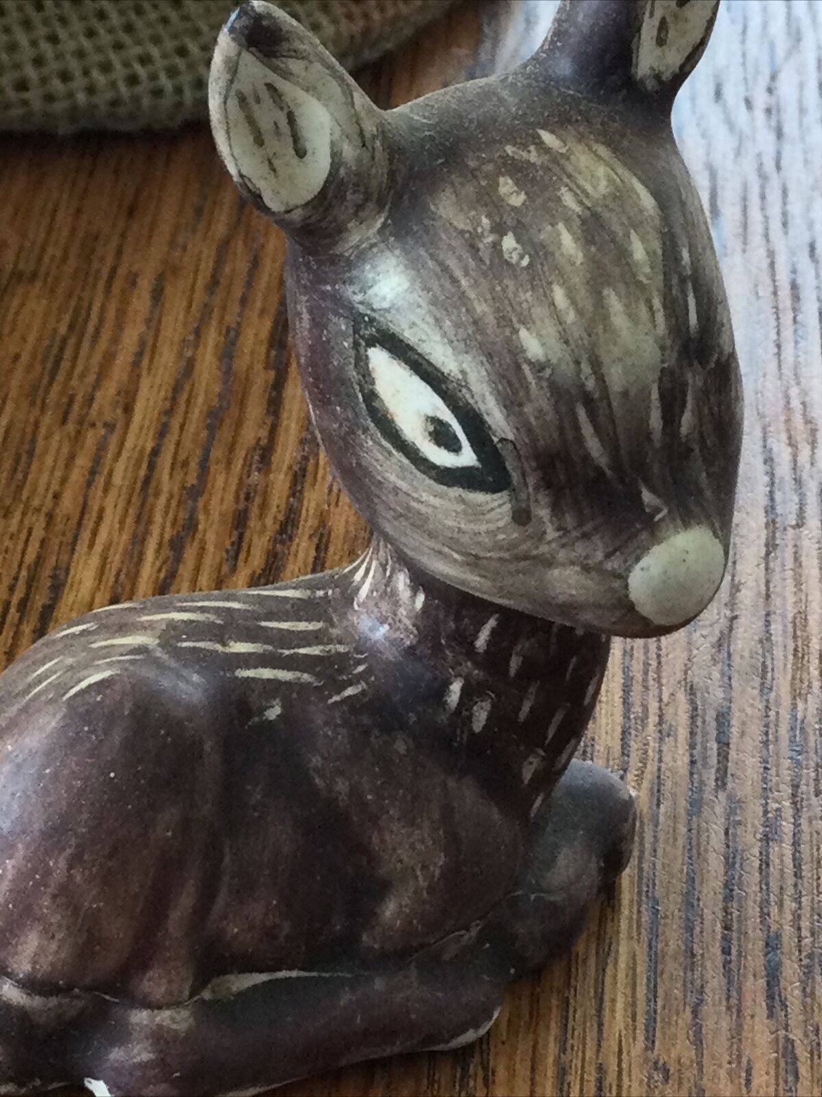Vintage Retro Fawn Deer Ornament Figurine. Cute Face. Kitsch. Sitting. Ceramic.