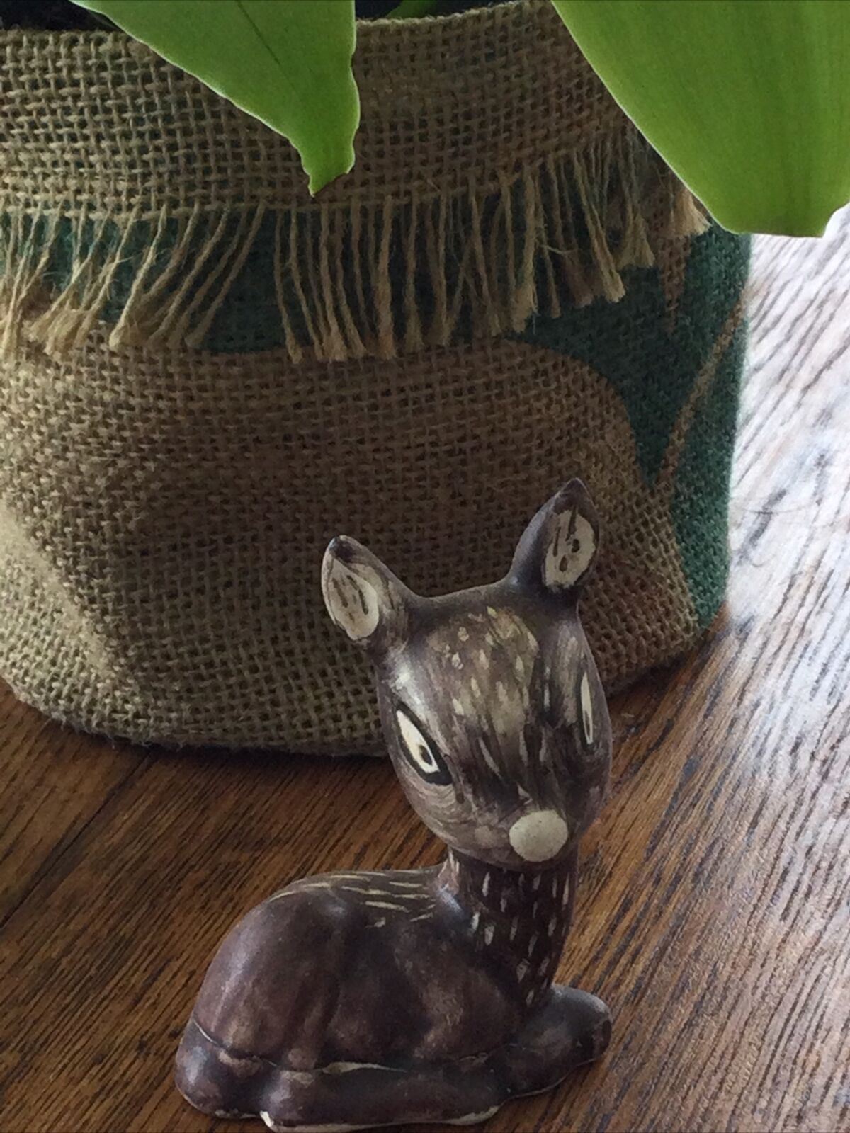 Vintage Retro Fawn Deer Ornament Figurine. Cute Face. Kitsch. Sitting. Ceramic.
