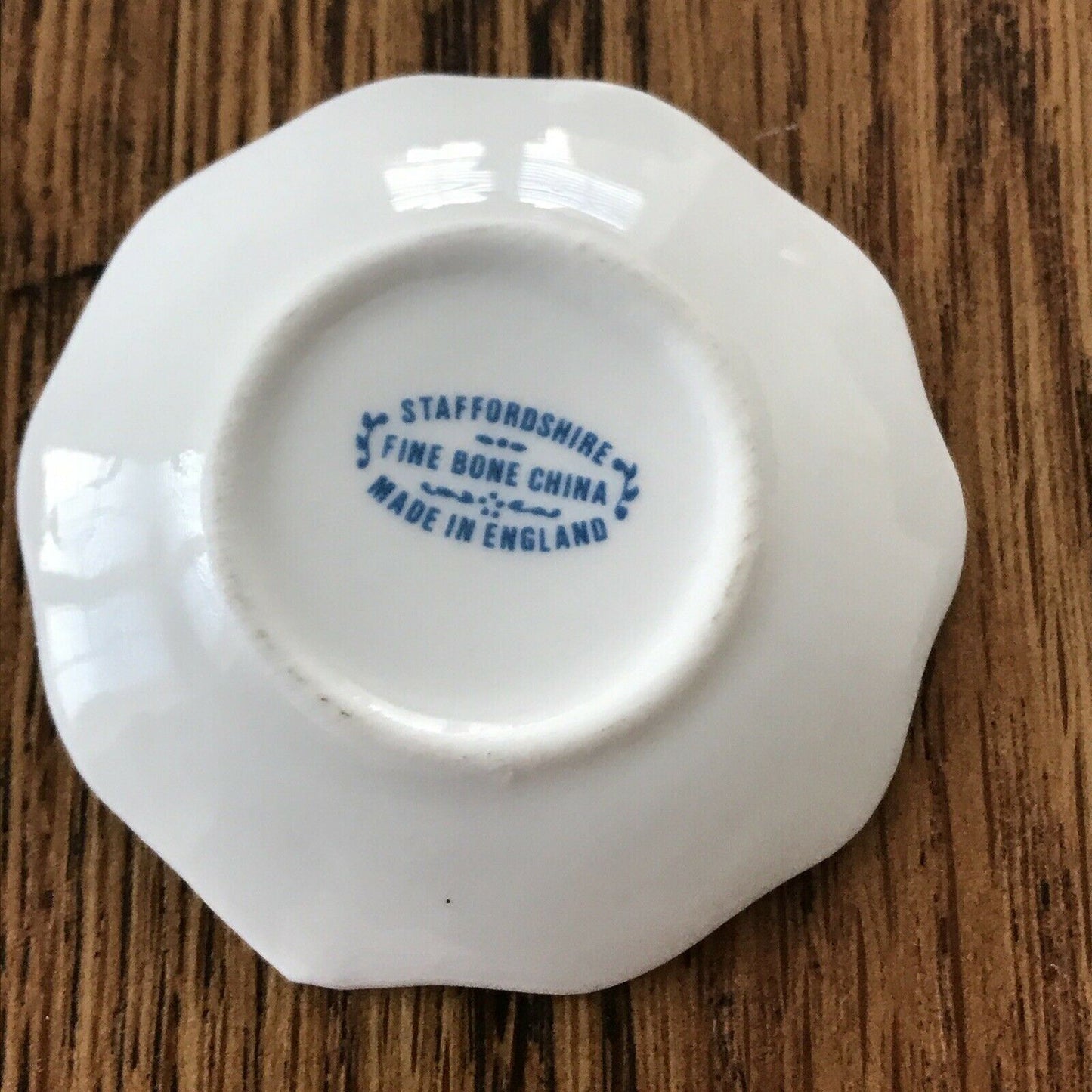 Vintage Miniature Plate / Pin Dish - Swans And Cygnets - Staffordshire Bone China - Gold Fluted Edge
