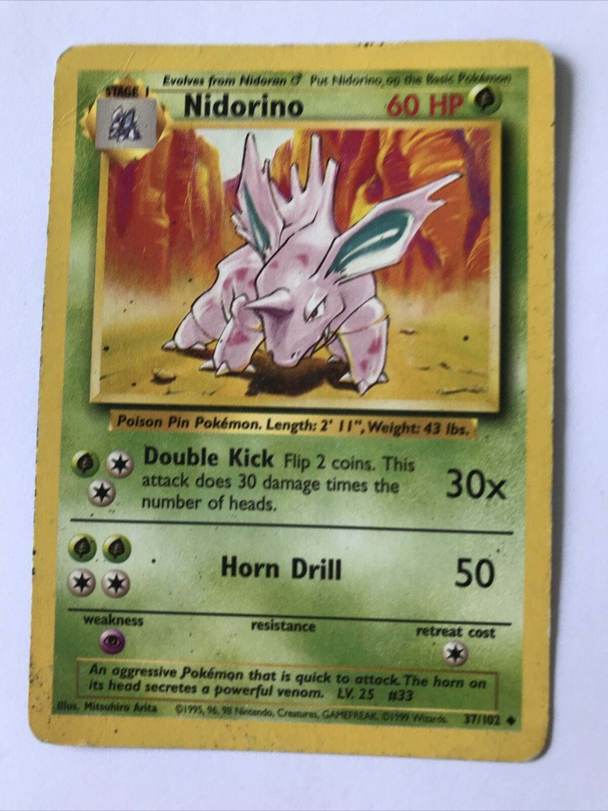 Vintage Pokemon card NIDORINO 37/102 Wizards 1999 Played WOTC Stage 1 Evolve
