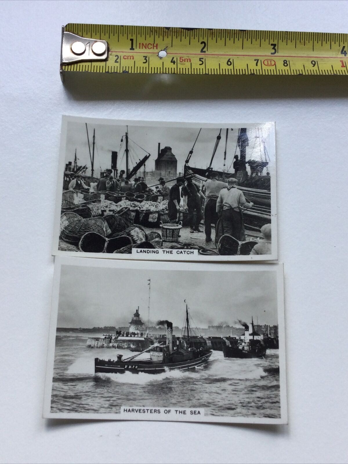 Vintage Senior Service Photos Cigarette Cards Herring Fishing And Landing 1939 1930s COASTWISE