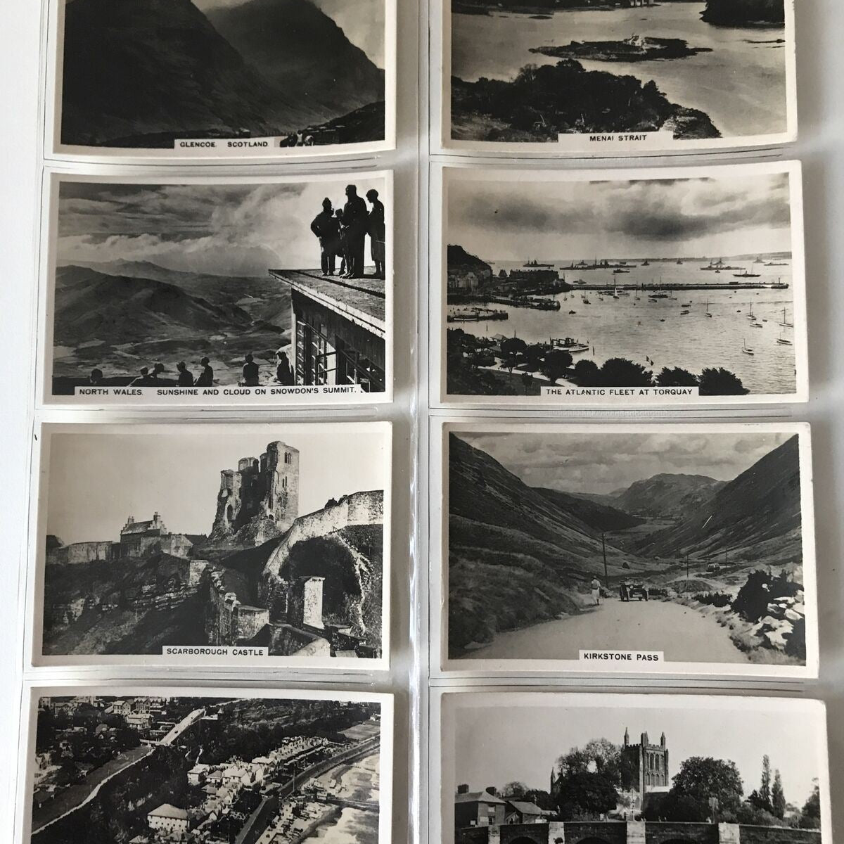 FULL SET OF SENIOR SERVICE CIGARETTE CARDS 'SIGHTS OF BRITAIN' SERIES 2 1936 - in plastic sleeves