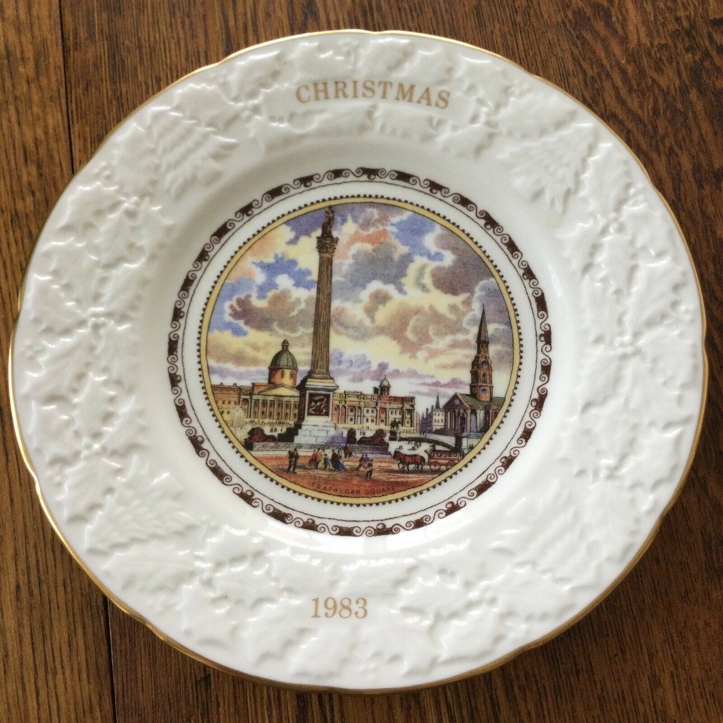 1983 Coalport Collectible Christmas Plate 1980s Trafalgar Square Image Pratt Print