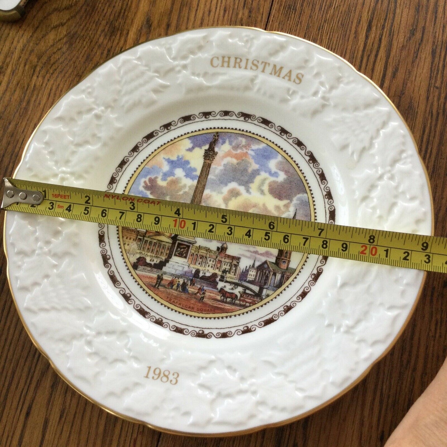1983 Coalport Collectible Christmas Plate 1980s Trafalgar Square Image Pratt Print