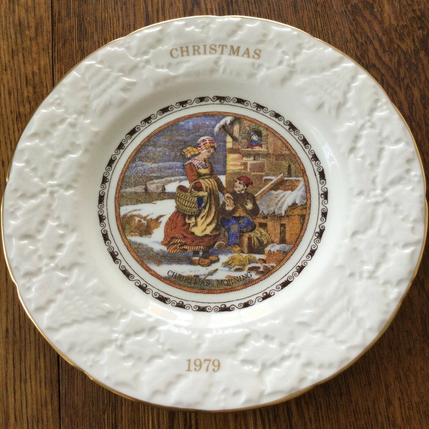 1979 Coalport Collectable Christmas Plate 1970s ‘Christmas Morning’ Image Pratt Print