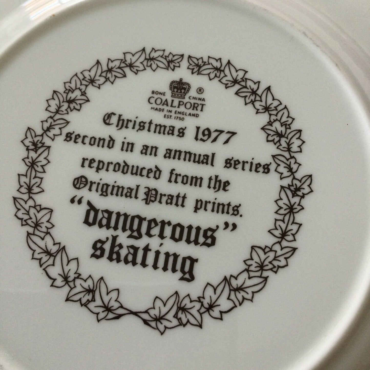 1977 Coalport Collectable Christmas Plate 1970s ‘Dangerous Skating’ Image Pratt Print.