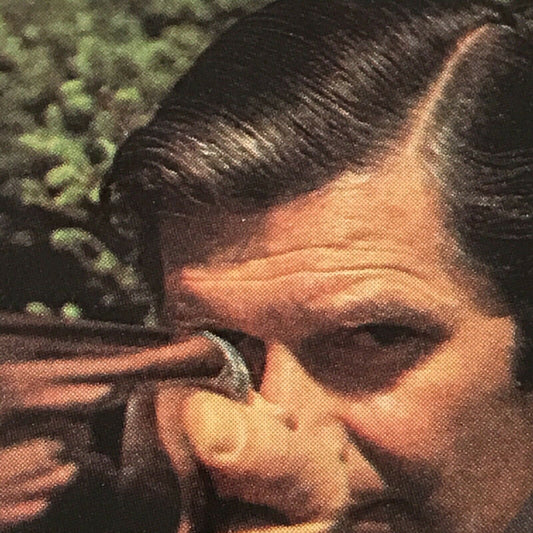 OLYMPICS - BOB BRAITHWAITE - Brooke Bond Tea Card - Olympic Greats - No. 24 Gold Shooting