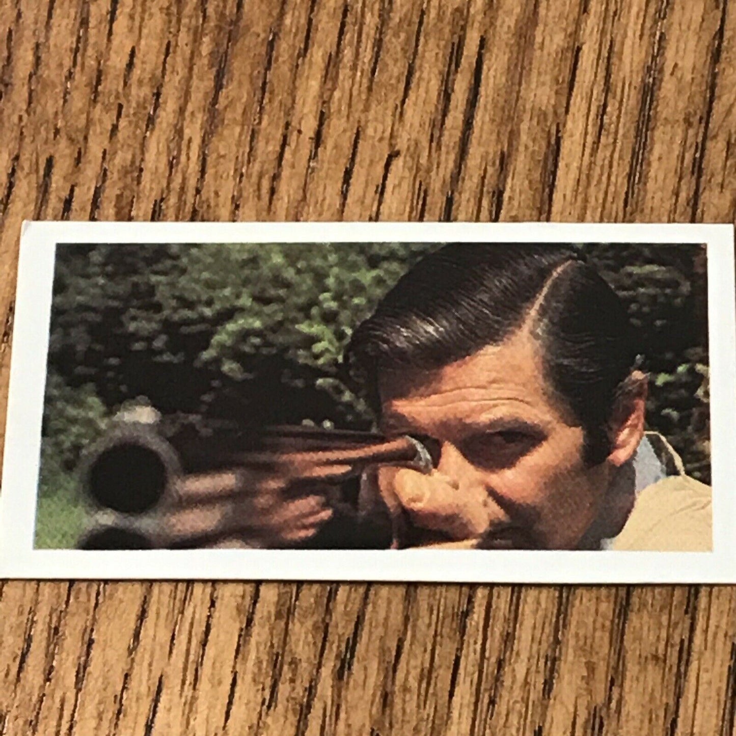 OLYMPICS - BOB BRAITHWAITE - Brooke Bond Tea Card - Olympic Greats - No. 24 Gold Shooting