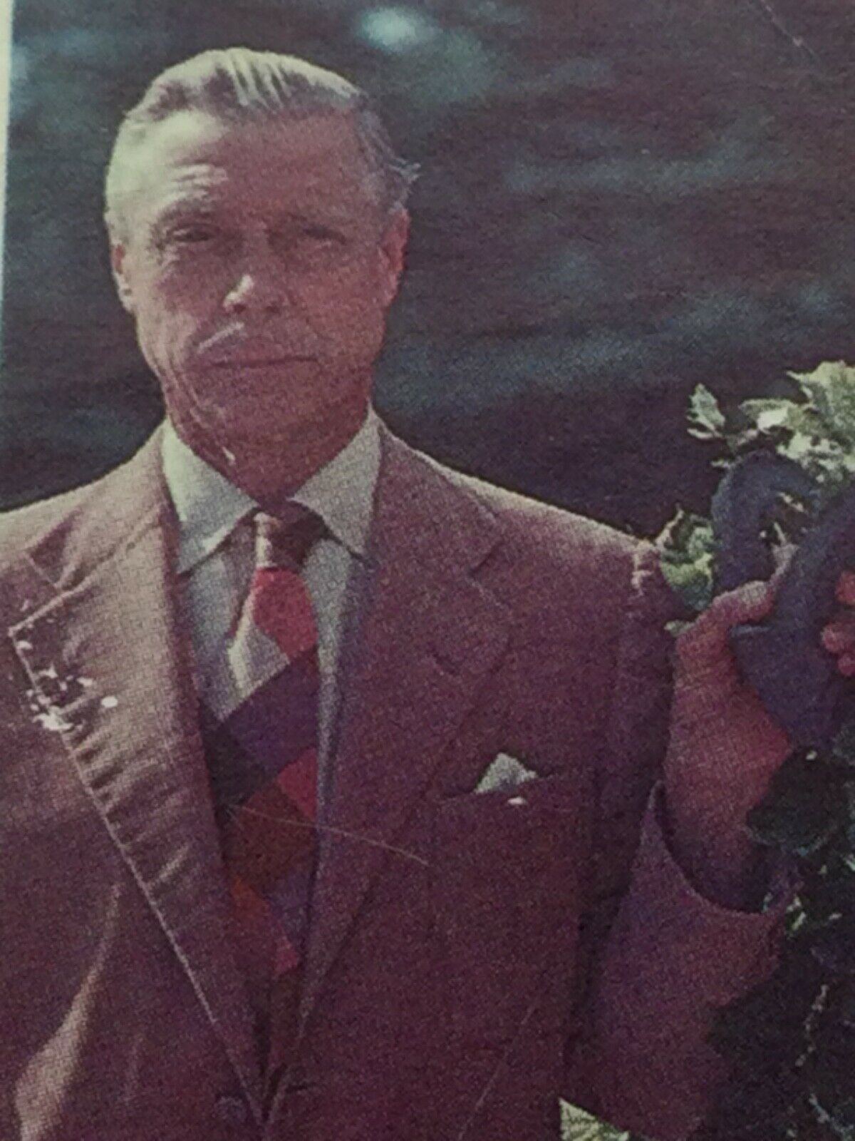 QUEEN ELIZABETH I & II Brooke Bond Tea Cards - sold individually, take your pick