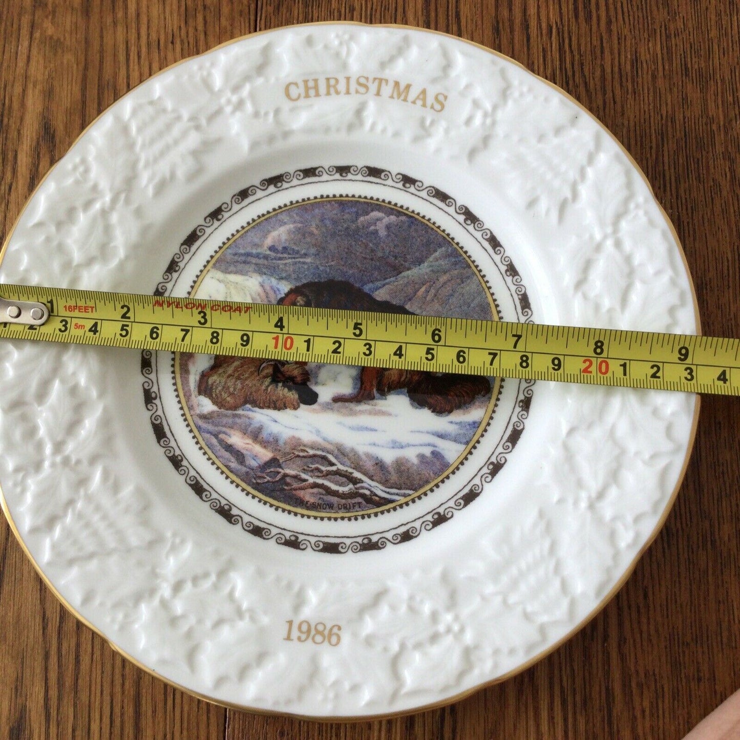 Coalport Collectable Christmas Plate 1986 'Snow Drift' Image Pratt Print Sheep dog with sheep in snow