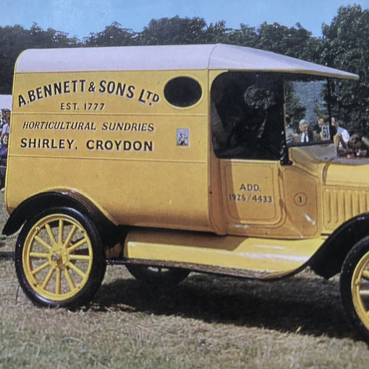 Vintage Car Postcard - 1923 MODEL T FORD VAN - Commercial Horticultural Sundries - A Bennett & Sons - Shirley, Croydon