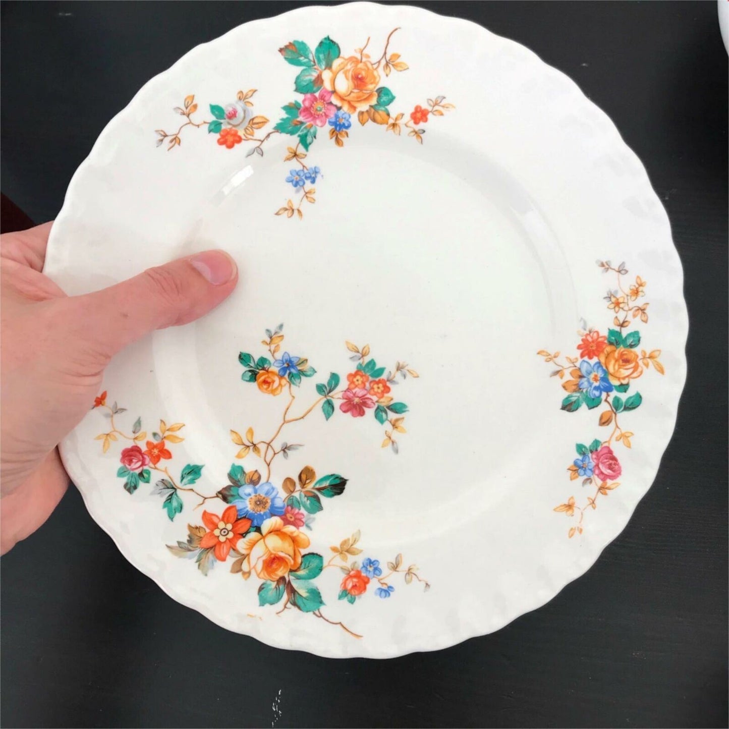 Spare dessert / dinner / luncheon plate GRINDLEY CREAMPETAL NORMA DESIGN 23cm 9" floral rose design vintage