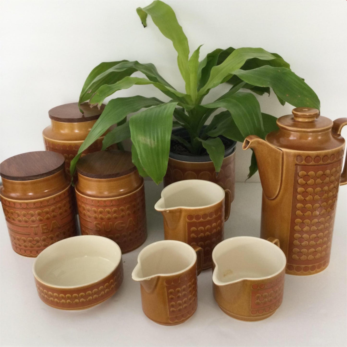 Hornsea Saffron 1970s Milk Jug - 12cm high - 1976 - Iconic 70s Design - Vintage Retro - Tan Brown