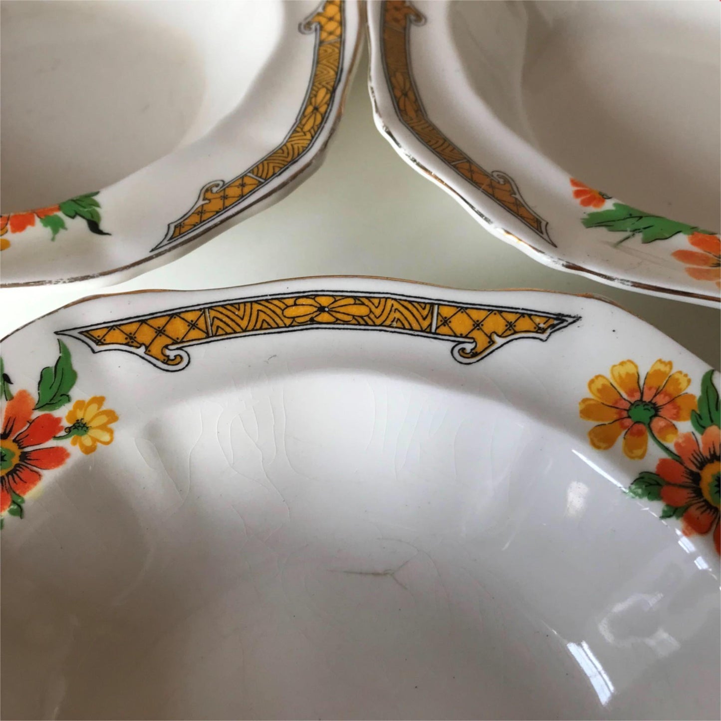 Vintage ALFRED MEAKIN Harmony shape Art Deco dessert bowls x 6 Marigold design