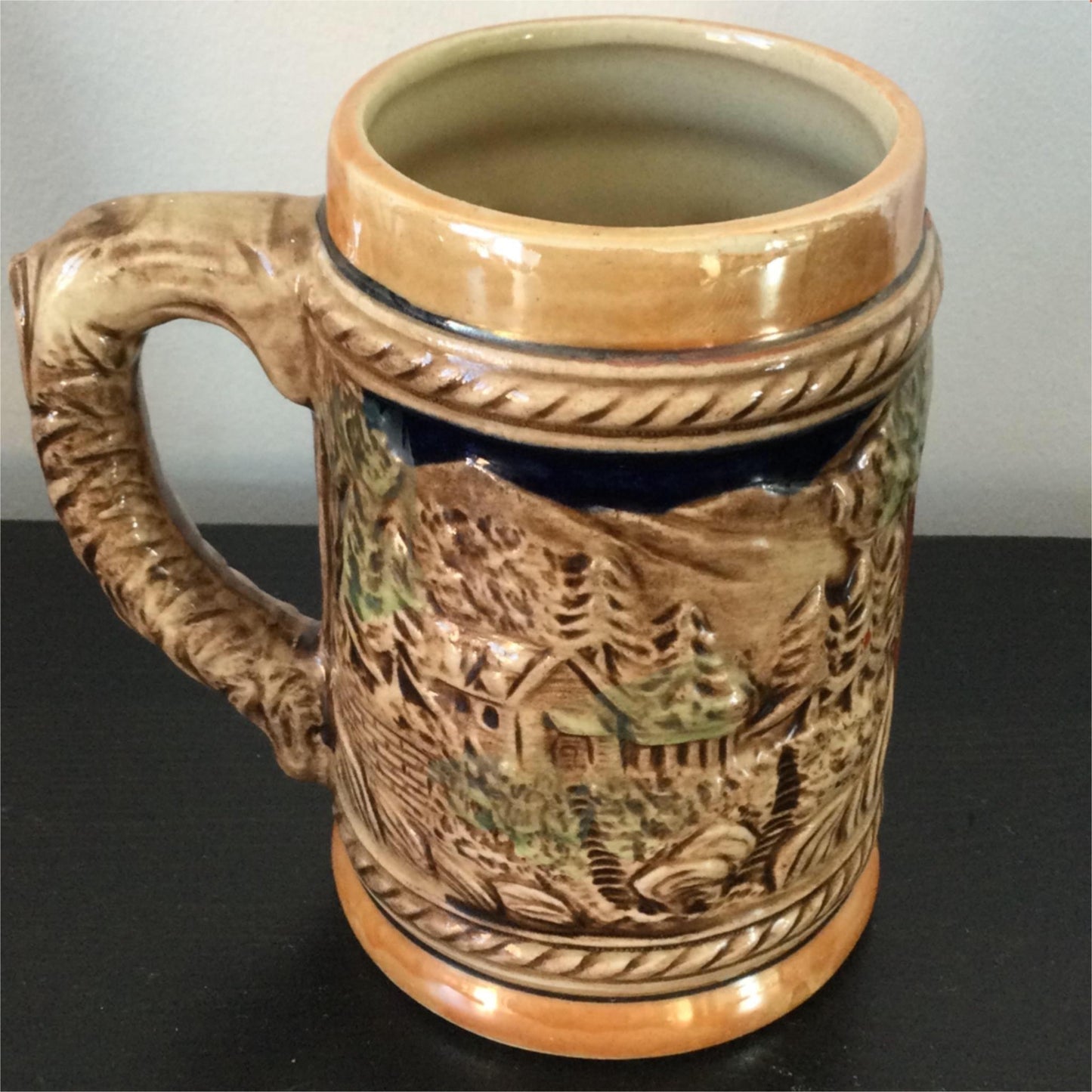 vintage German ceramic beer tankard stein 1/4 litre rural Bavarian? Scene vgc